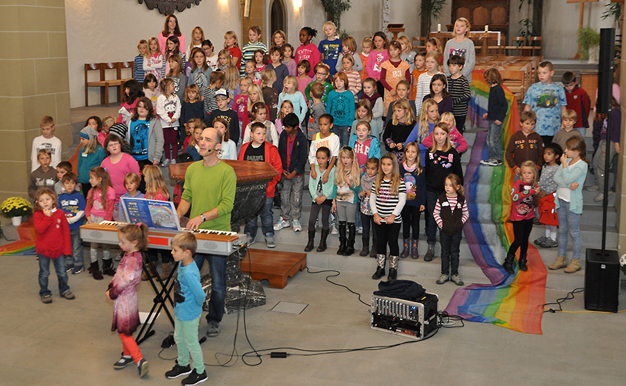 KiK-Eventtag 2014: So farbenfroh kann Kirche sein